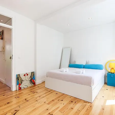 Lägenhet Campo De Ourique Modern Bright With Office *